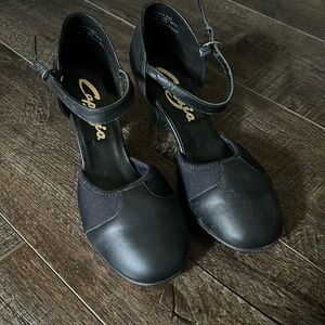 Capezio Picadolly character dance shoes